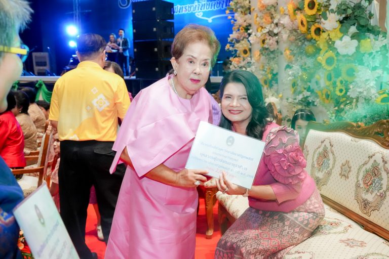 มรภ.เทพสตรี จัดงานมุทิตาจิตเกษียณอายุราชการ บุคลากรมหาวิทยาลัยราชภัฏเทพสตรี ประจำปี พ.ศ. 2568 “รอยยิ้มแห่งความภูมิใจ ก้าวไปด้วยความทรงจำที่งดงาม”